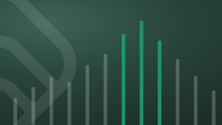 leyra-blog-header-churn-signals-v8-1600×900